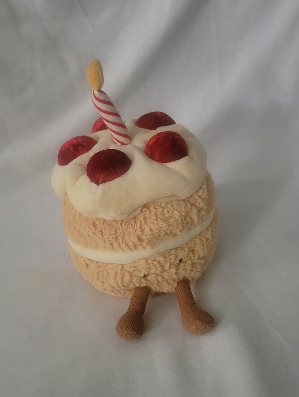 Jellycat Cream and Red Plush Party Cake Toy Straberry